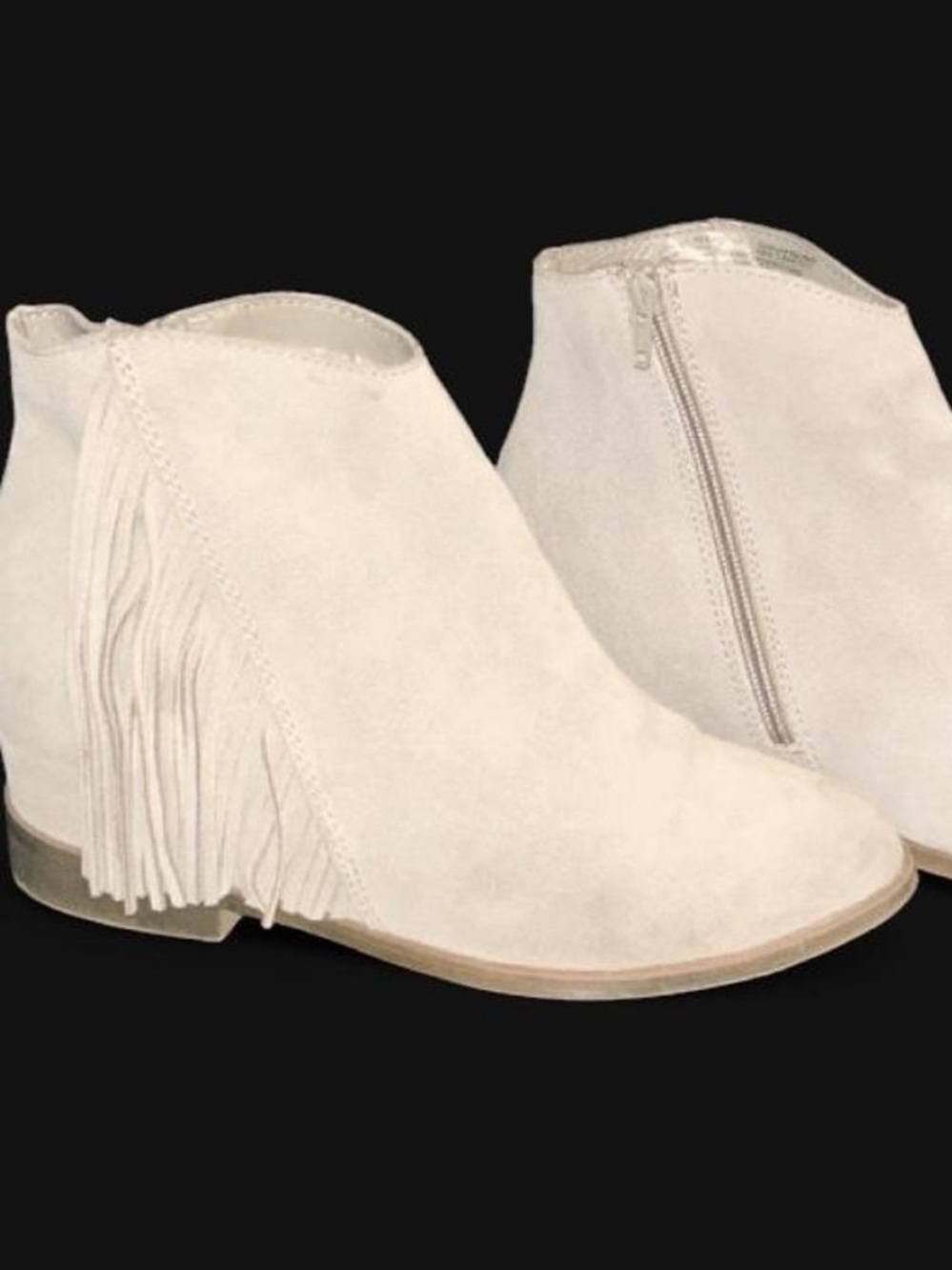 ✨ Barely Worn! Cream Suede Fringe Wedge Ankle Booties - Size 8.5 👢